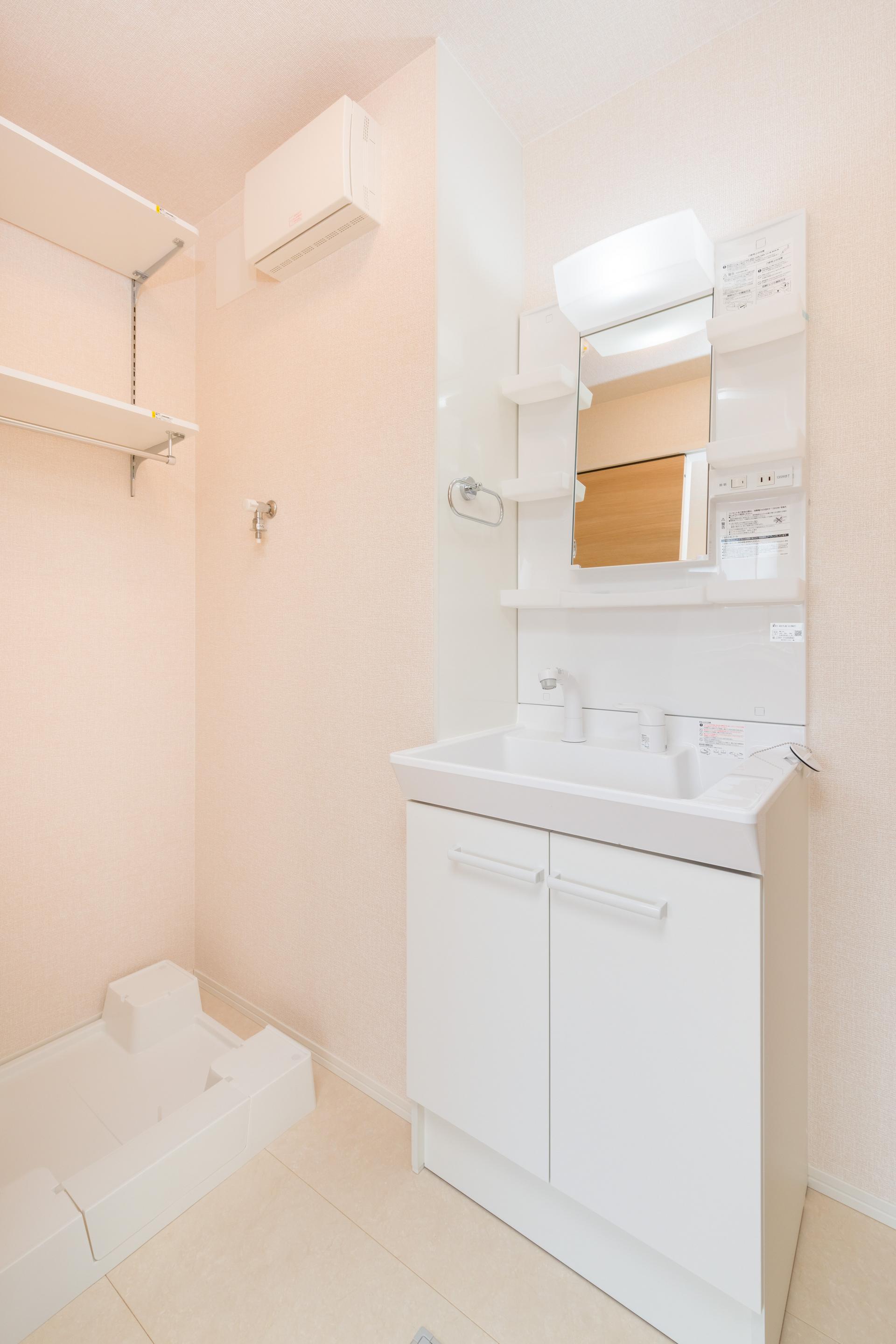 独立洗面台　3セパ