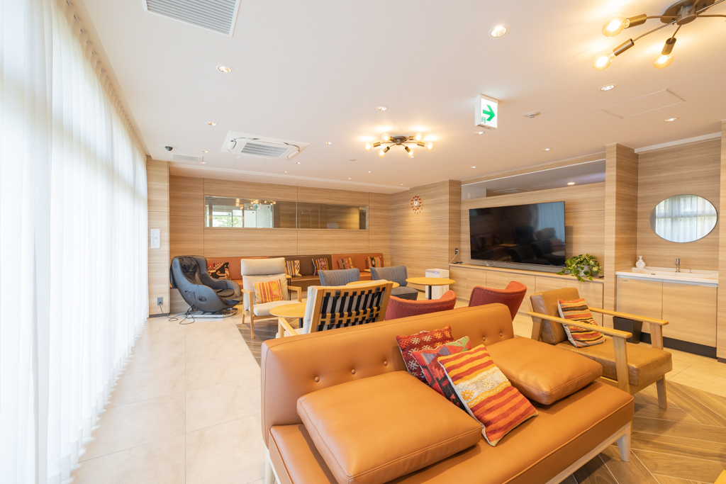 コミュニティラウンジ