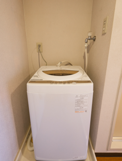 洗濯機が備え付けです
