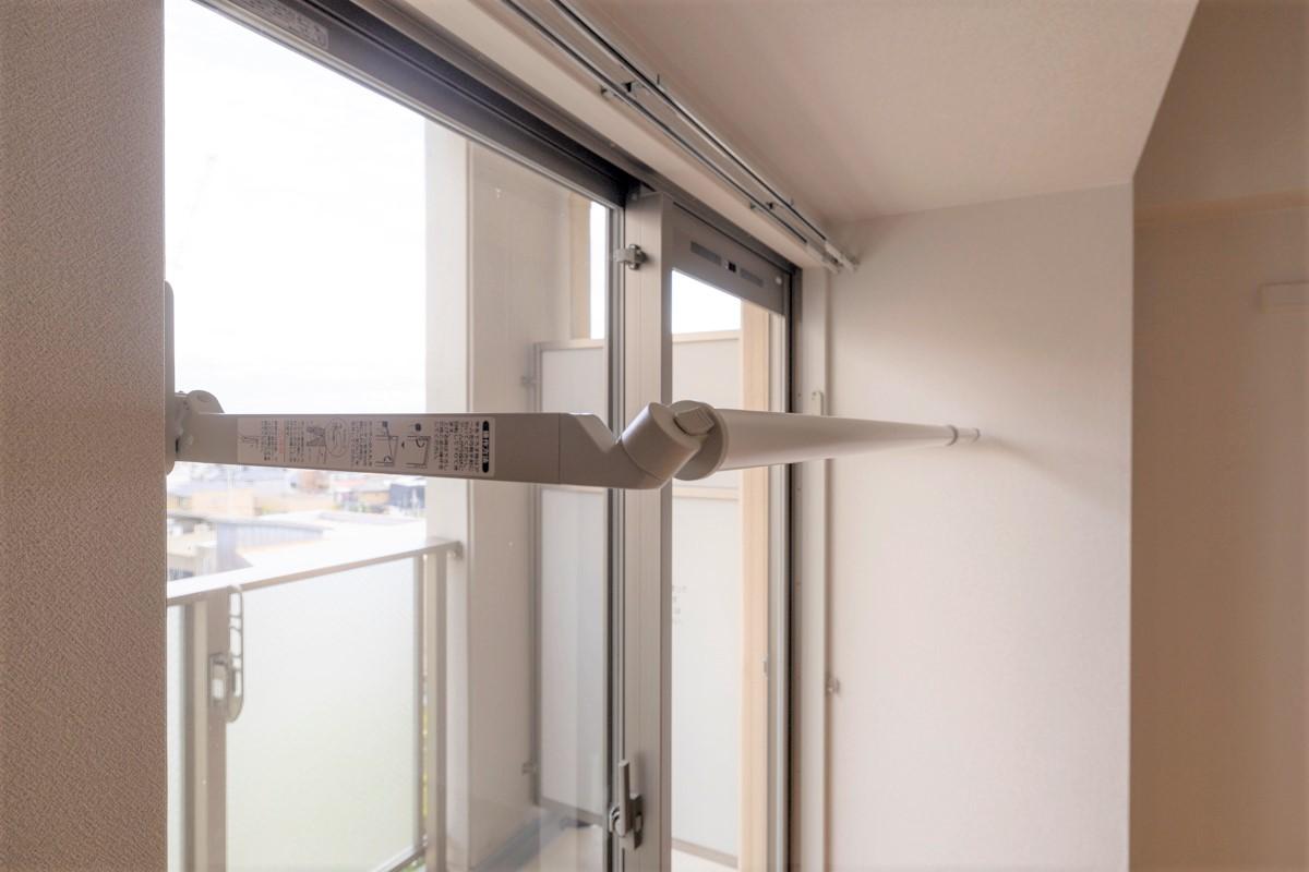 室内物干し器の画像