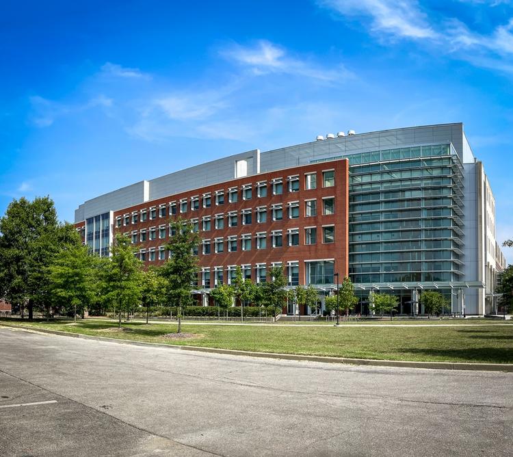 キャンパス外観写真